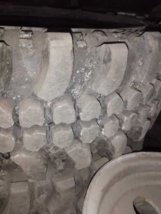 Opony rolnicze 420/85/34. 340/85/24