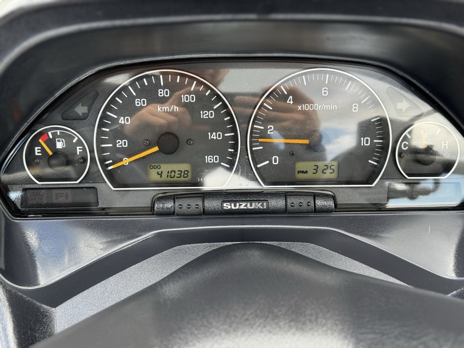 Продам  Максі скутер Suzuki Sky Weve 250 стан ідеаал, Можливий обмін на авто з моєю чи вашою доплаттю