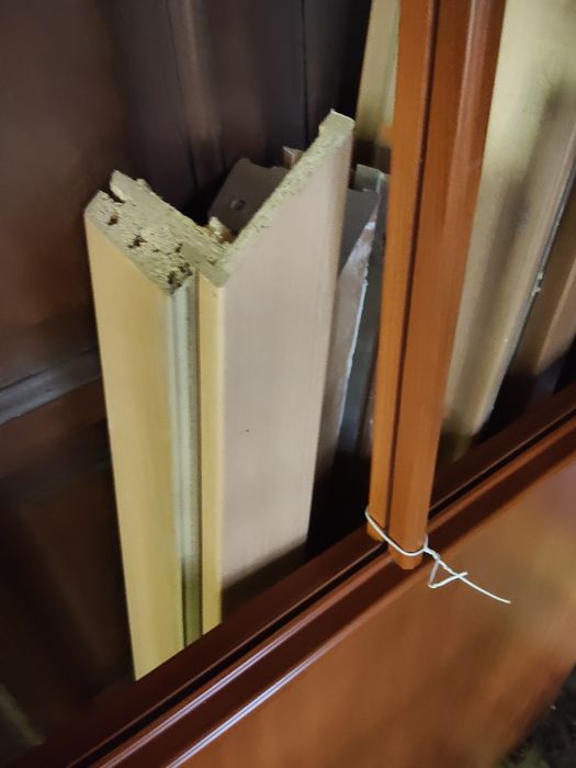Drzwi wewnętrzne pokojowe drewno MDF klamki zamki zawiasy ościeżnice