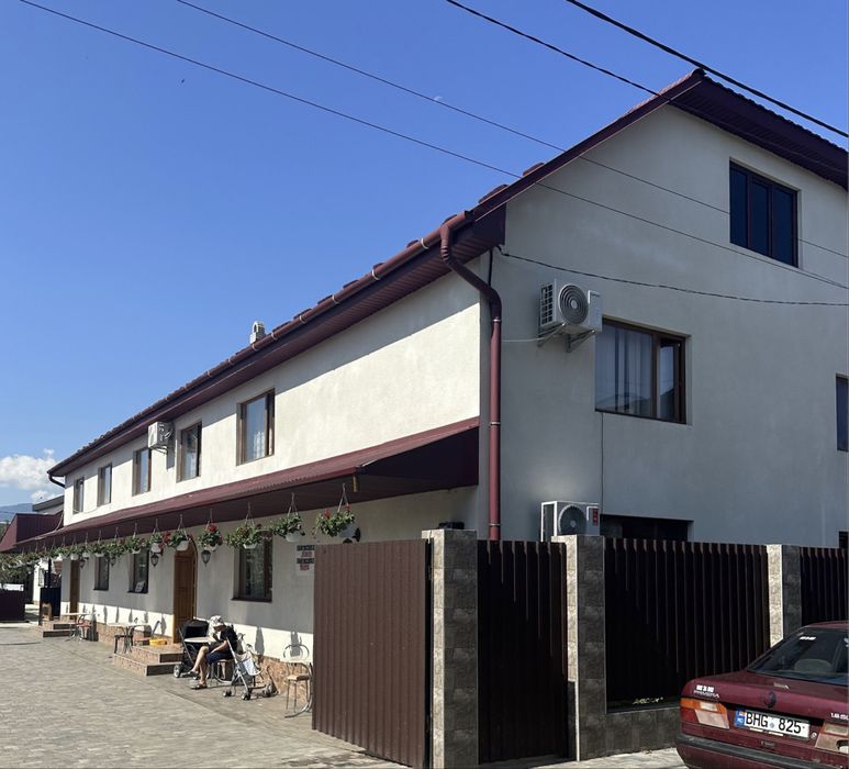 Довгострокова оренда будинку