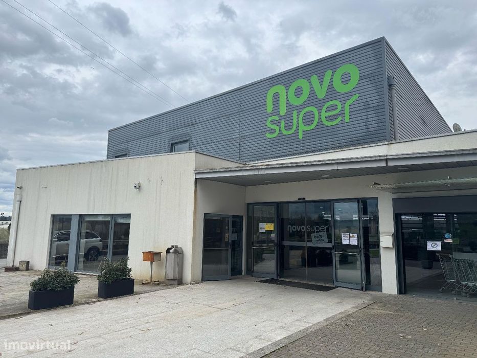 Oportunidade de investimento! Edifício de Supermercado á Venda