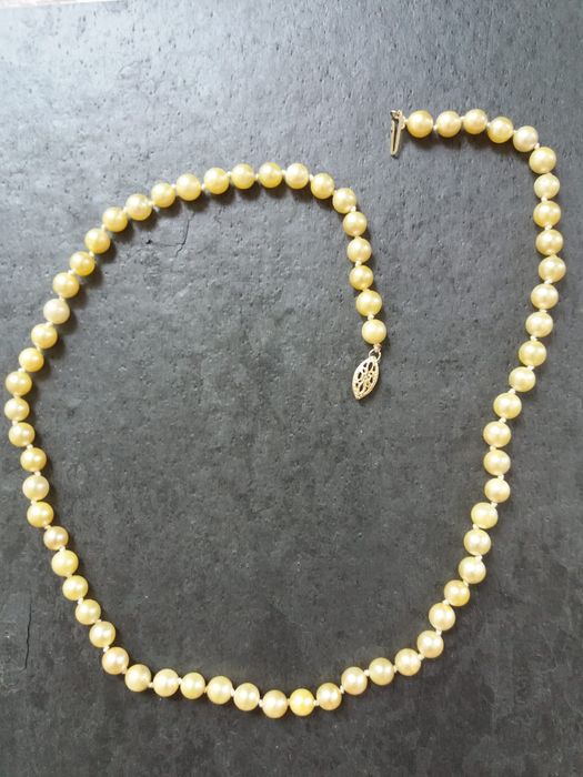 Naszyjnik z pereł hodowlanych