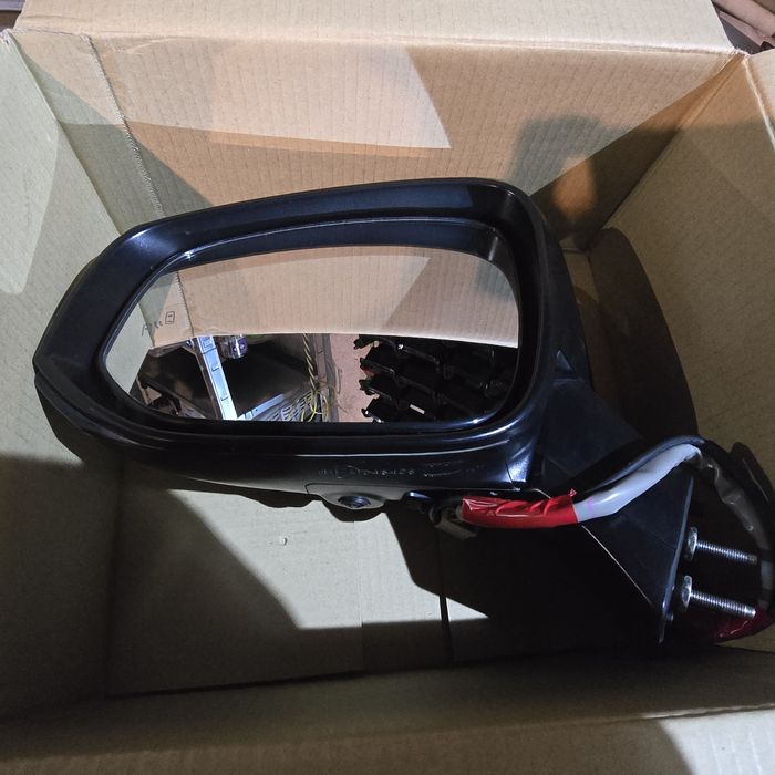 Lusterko lewe Toyota Rav 4 kamera asystent kolor 1G3