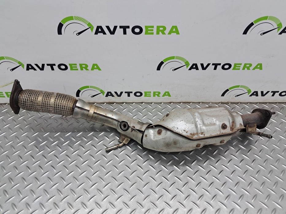 Приемная труба с катализатором MITSUBISHI OUTLANDER 22- 1570D824