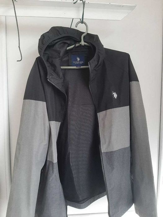 Фірмова вітрівка легка куртка U.S Polo Assn