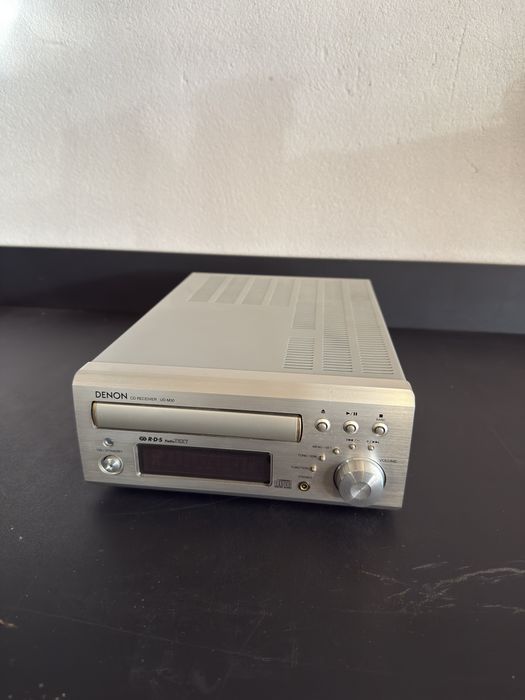 Amplituner od Wieży Denon UD-M30.