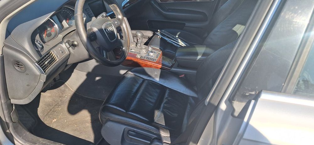 Крило Ауді А6С6.