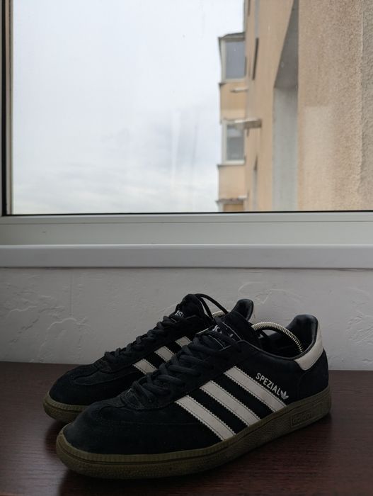 Adidas spezial Взуття