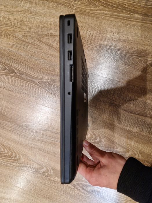 Dell ноутбук Intel Core i5, 16GB RAM, SSD 256GB, R9 360M