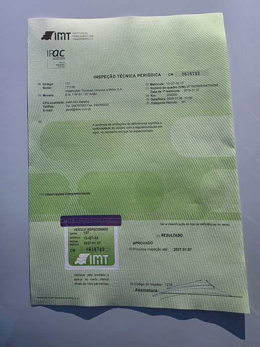 megane Coupe comercial