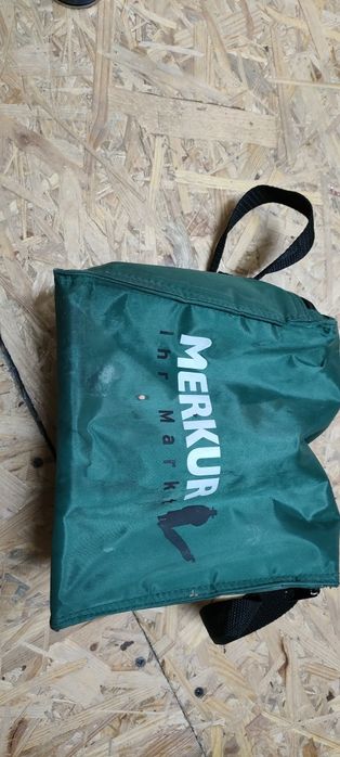 Przenośna lodówka na piwo i napoje