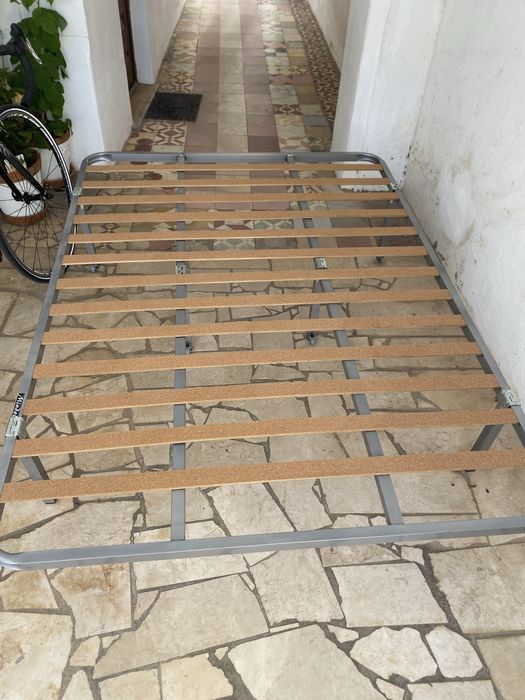 183x133 Cama casal structura. Base for bed