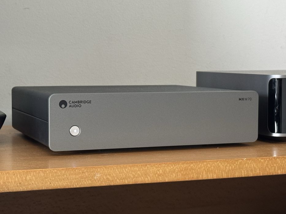 Amplificador de potencia Cambridge  MXW70