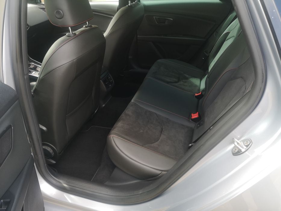 SEAT Leon 2017   FR 1.4 TSI  150 кс  автомат  малий пробіг 68500