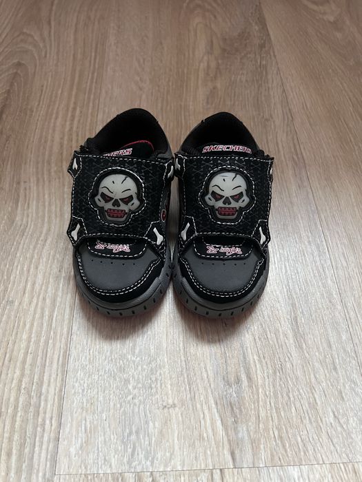 Кросівки нові Skechers 20р.