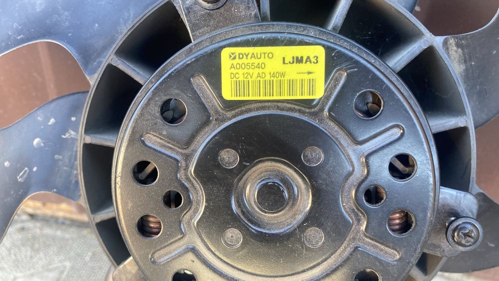 Вентилятор радиатора hyundai Elantra 2014