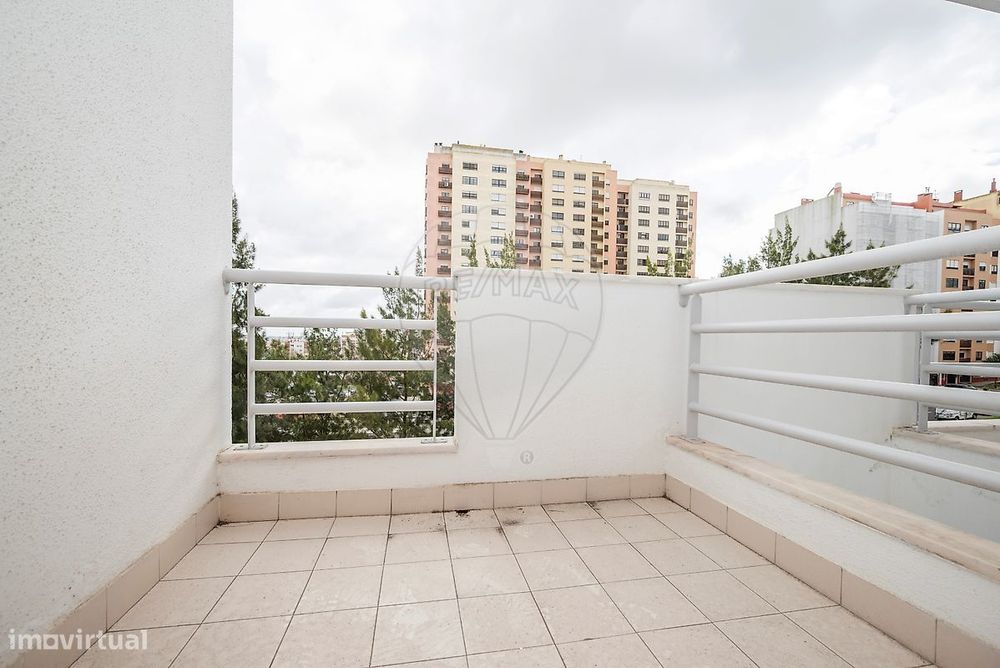 Apartamento T3 para arrendamento
