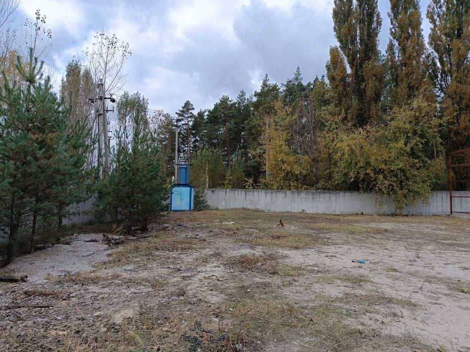 Производственная база с Участком 30 сот Киев 7км / Складские помещения