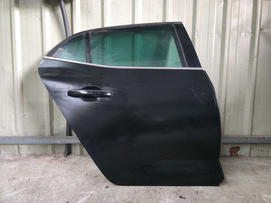 Porta trás direita RENAULT Megane IV 4 Carro Hatchback