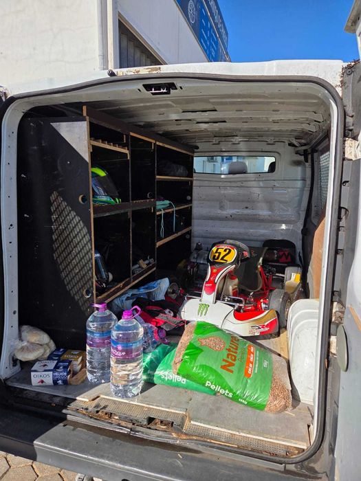 Renault Traffic 1.9dCI gasoleo 2011