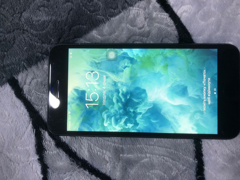 iPhone 7 Plus R-sim в доброму стані