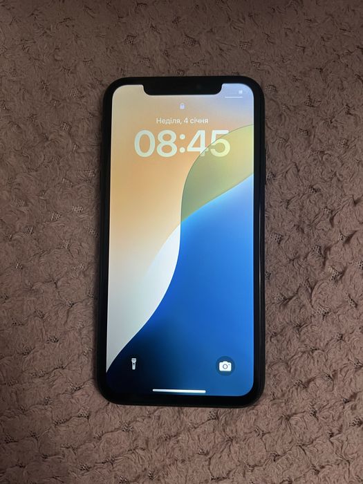 Продам айфон xr на 128гб
