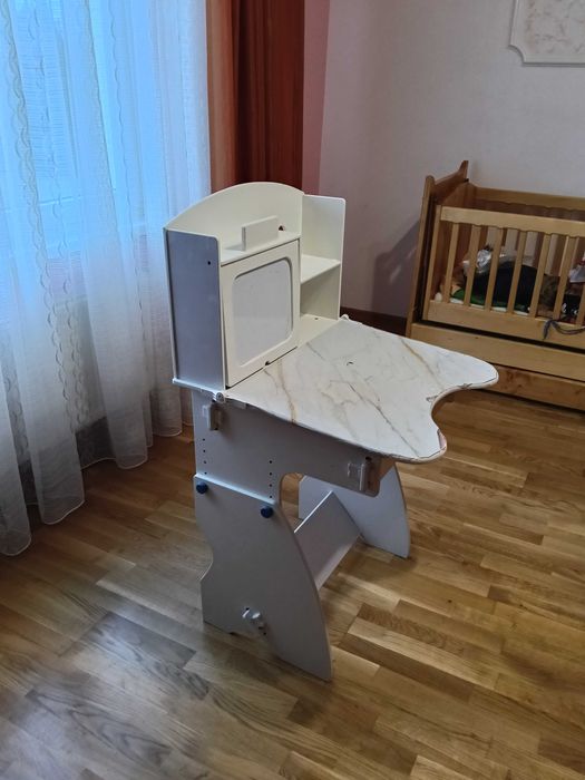 Парта для школяра