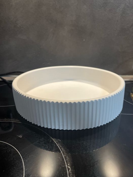 Купальня, поїлочка для пташок