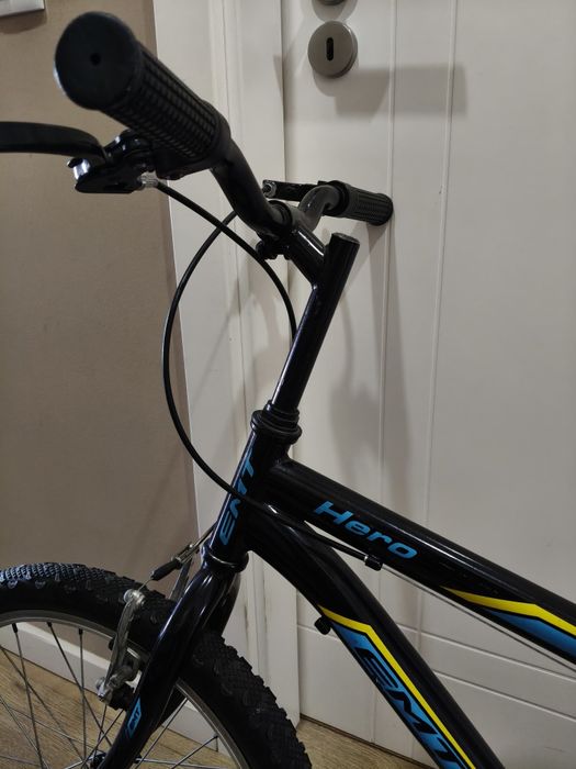 Bicicleta Criança / Juvenil Hero EMT – Roda 20 – Excelente Estado!
