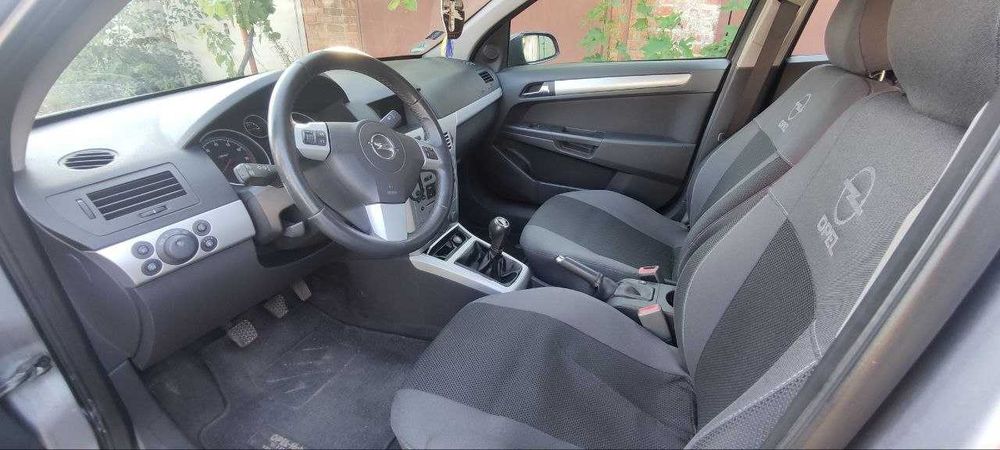 Opel Astra H 2009