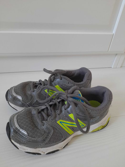Buty sportowe adidasy New Balance dla chłopca rozm. 30,5