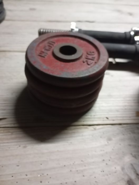 Alteres roscados com 36kg de pesos