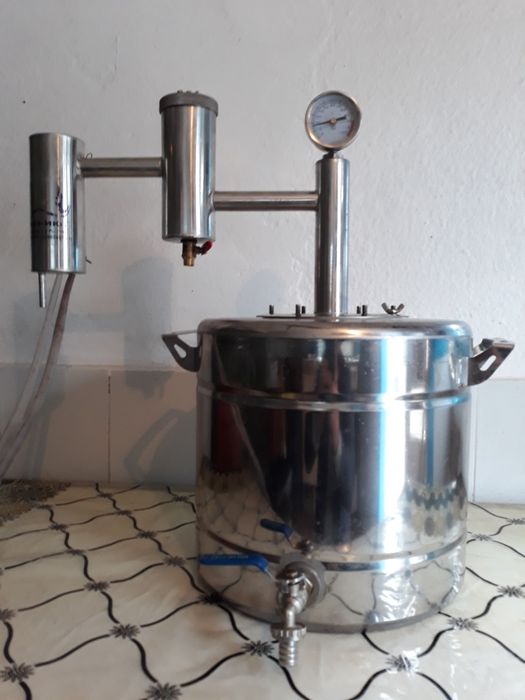 Продам Дистилятор