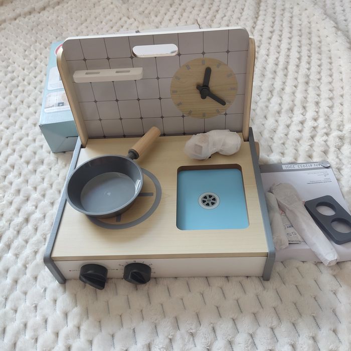 Дерев'яна  ігрова кухня