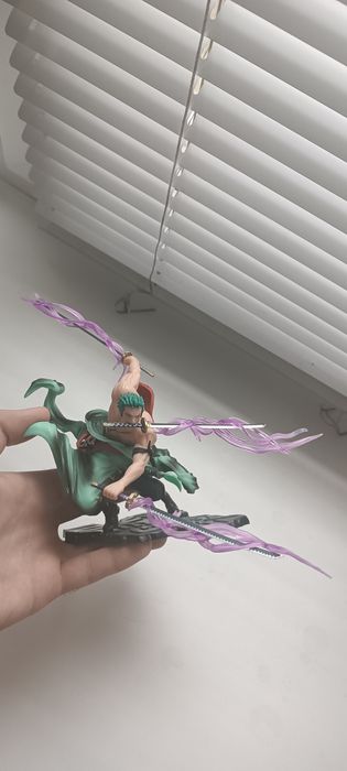 Фігурка Ророноа Зоро з аніме Ванпіс