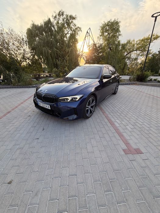 BMW 3 Series 2019 VIN WBA5R1C56KAK07432 фото оголошення 2 з 8