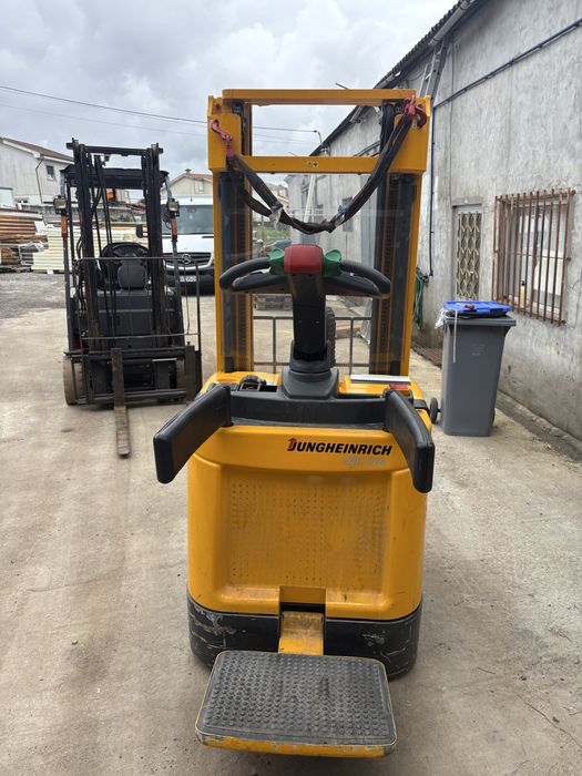 stacker torre tripla
