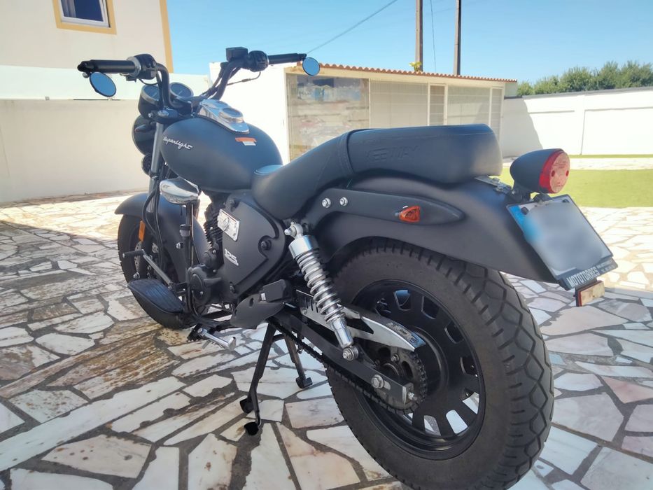 Keeway Superlight 125cc Preta Mate (2020)