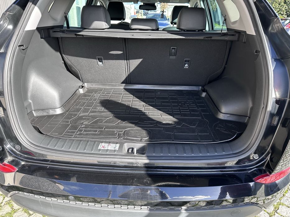 Hyundai Tucson 1.7 CRDI PREMIUM