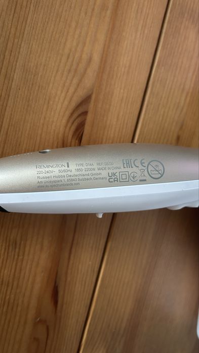 Suszarka do wlosow Remington Thermacare PRO 2400 D5720 jonizacja 2200W