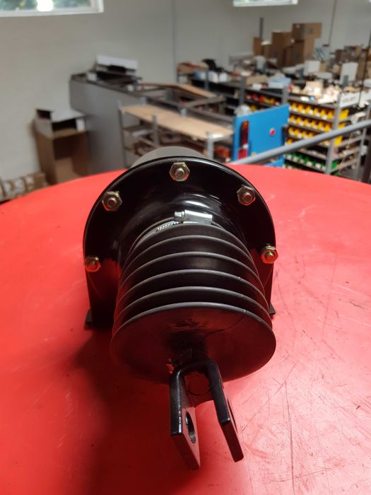Siłownik hamulcowy 125/140 przyczepa AUTOSAN D-47  533200/A