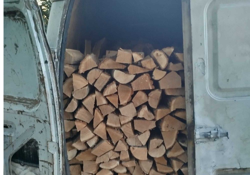 Сухі дрова • З доставкою • Береза рубана Дліна 31-35см, середній покол