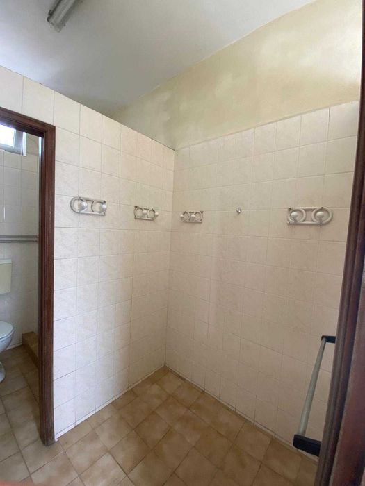 Armazém 400m2 para alugar