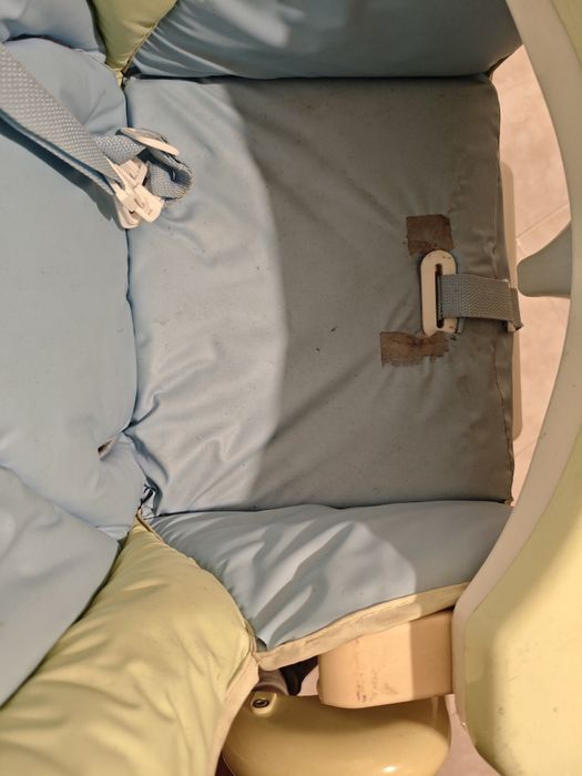 Cadeira de refeição para bébé