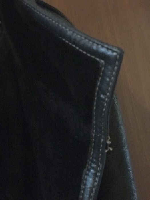 Дубленка(натуральныеи кожа и  мех, размер М-L),новая(куплена за 15000)