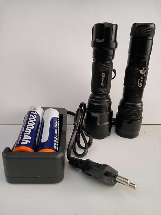 2 lanternas pilhas recarregáveis e carregador