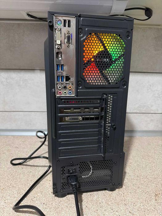 Komputer do pracy, szkoły, lekkich gier Intel Xeon E3 1270 V3 / GTX 1060 3GB / 16GB RAM