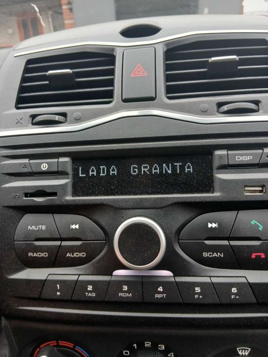 Авто Лада Гранта (нове)
