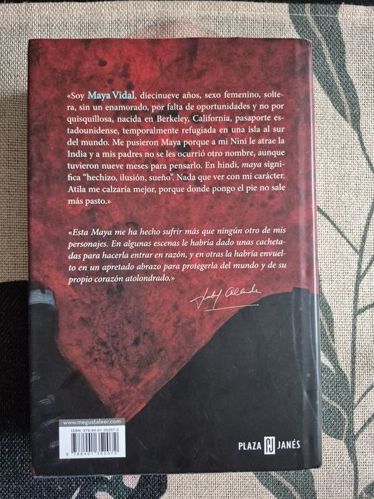 El cuaderno de Maya