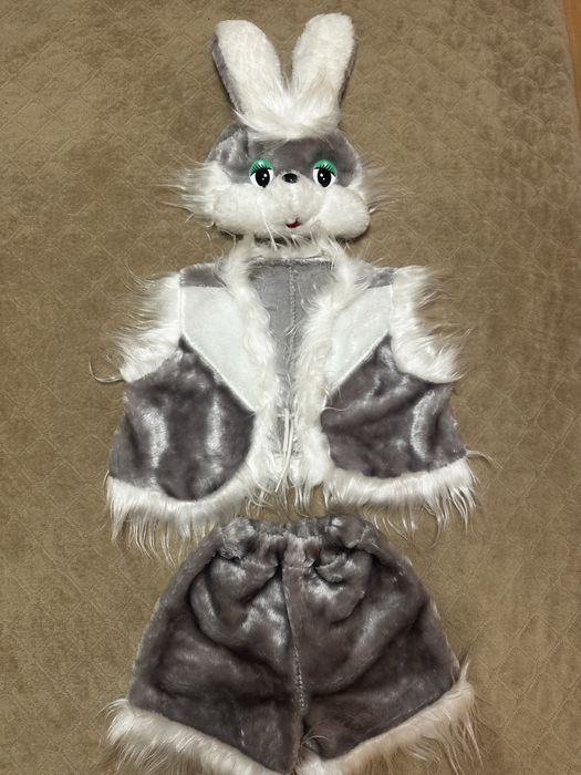 Костюм зайчика 2-6 років